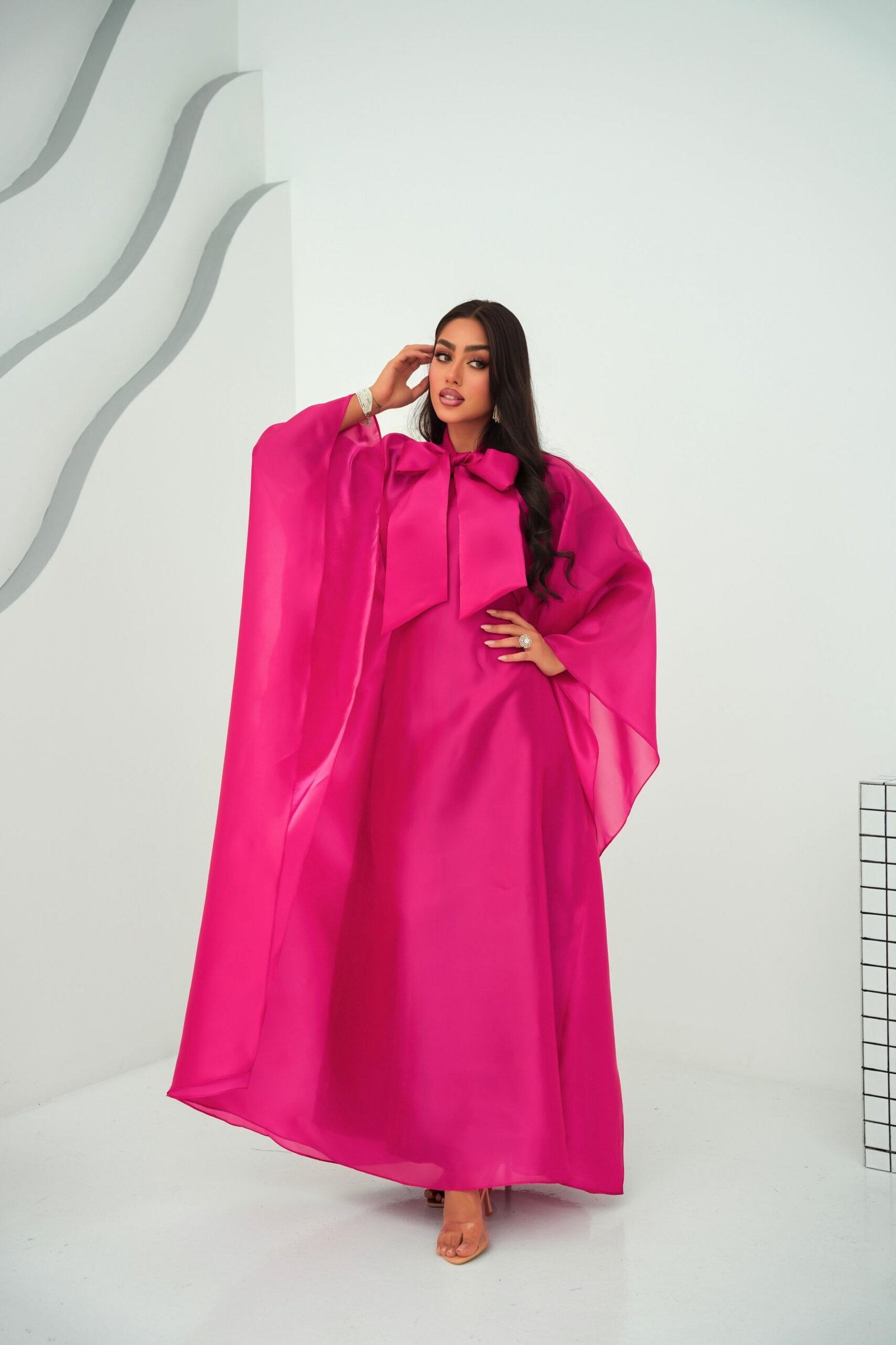 The Fuchsia in orgnaza - الصورة 7