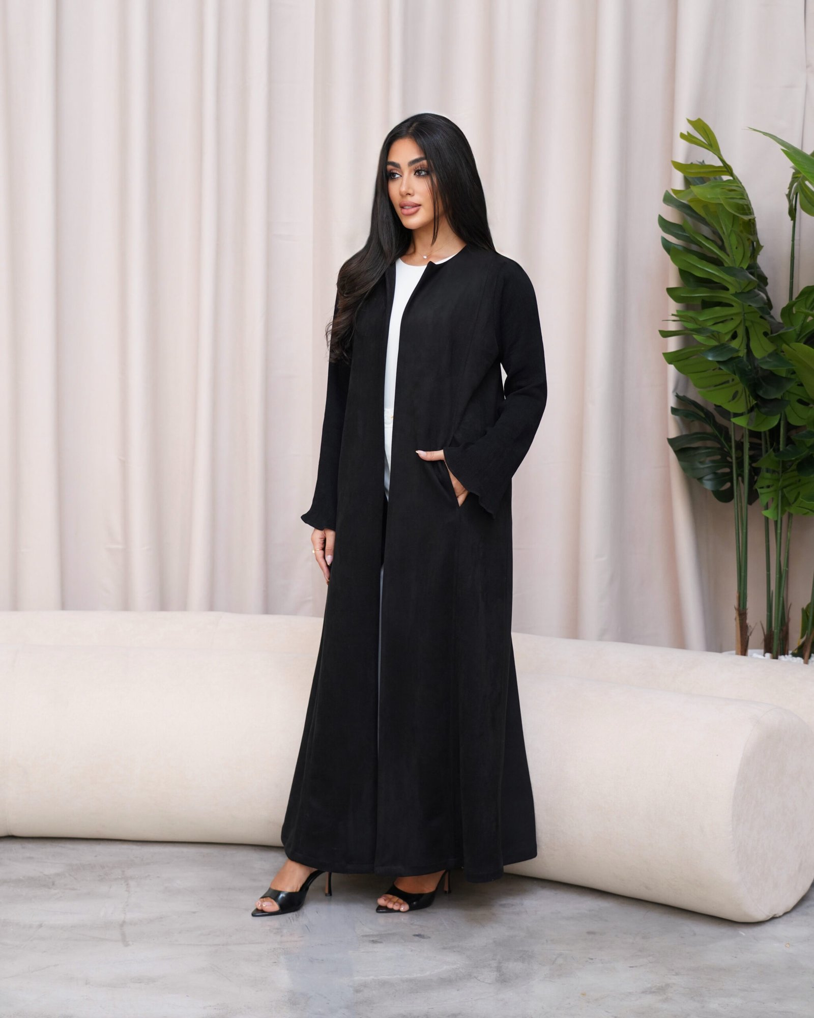 The Zareen - black - الصورة 5