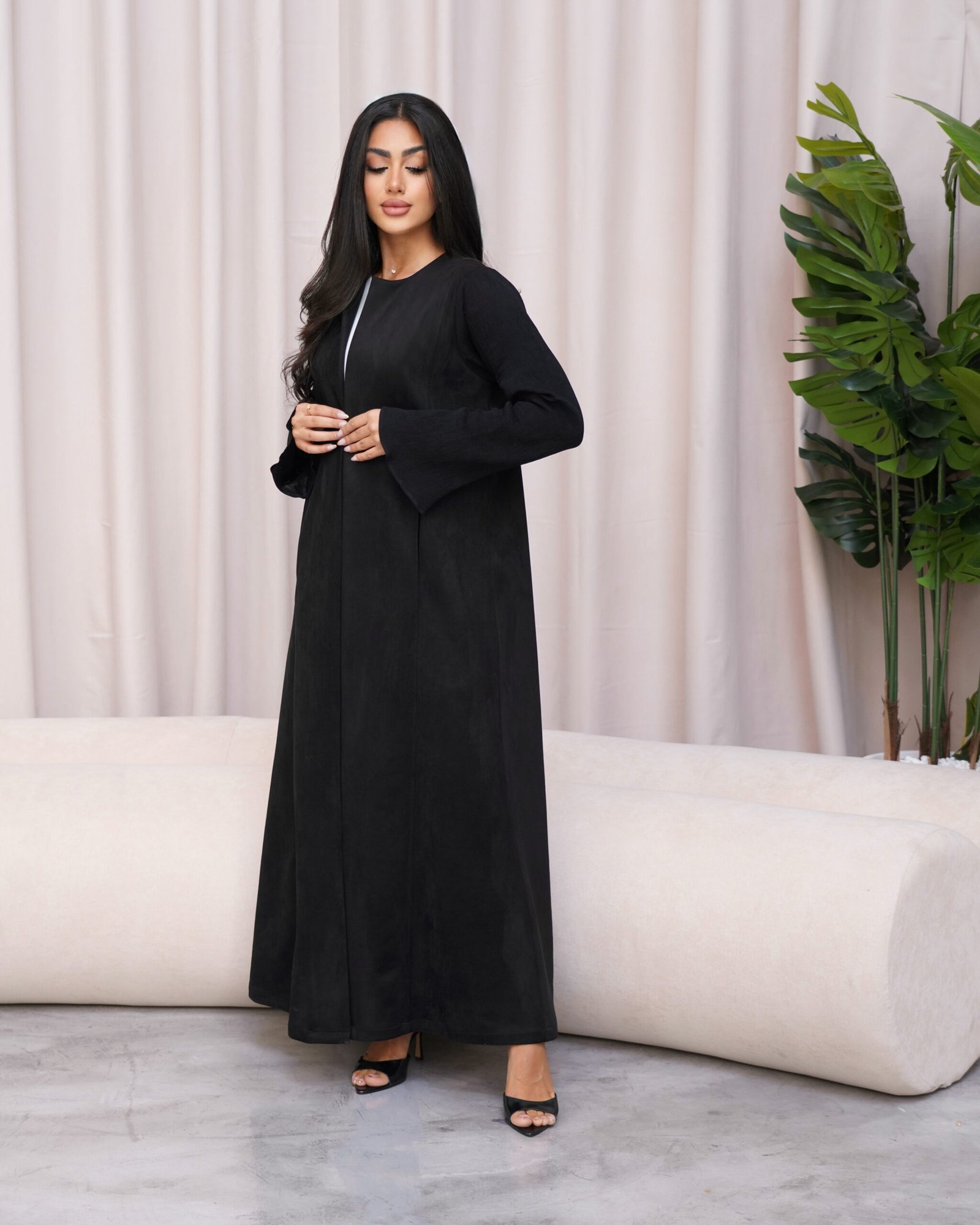 The Zareen - black - الصورة 3