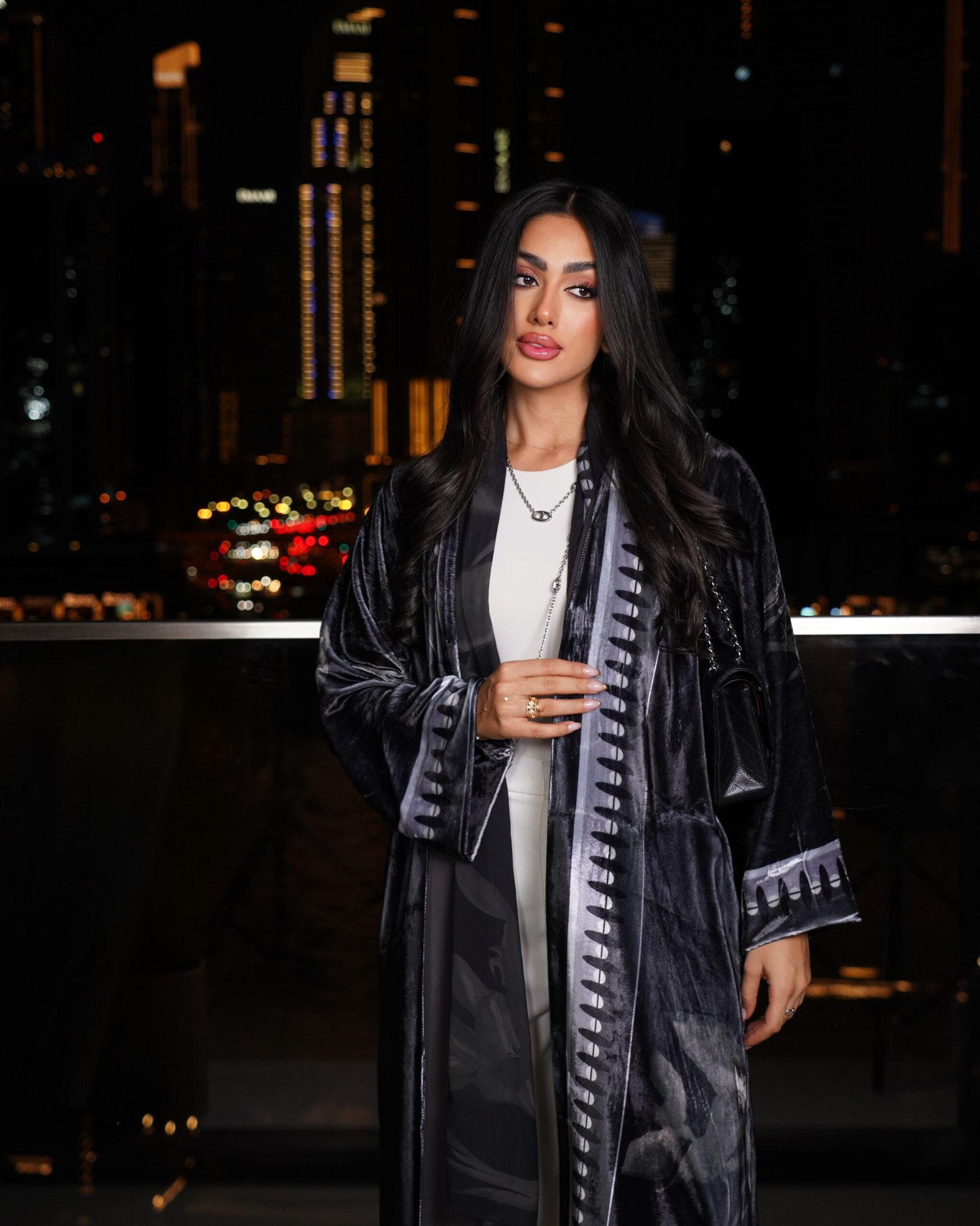 The Velvet ward - الصورة 8