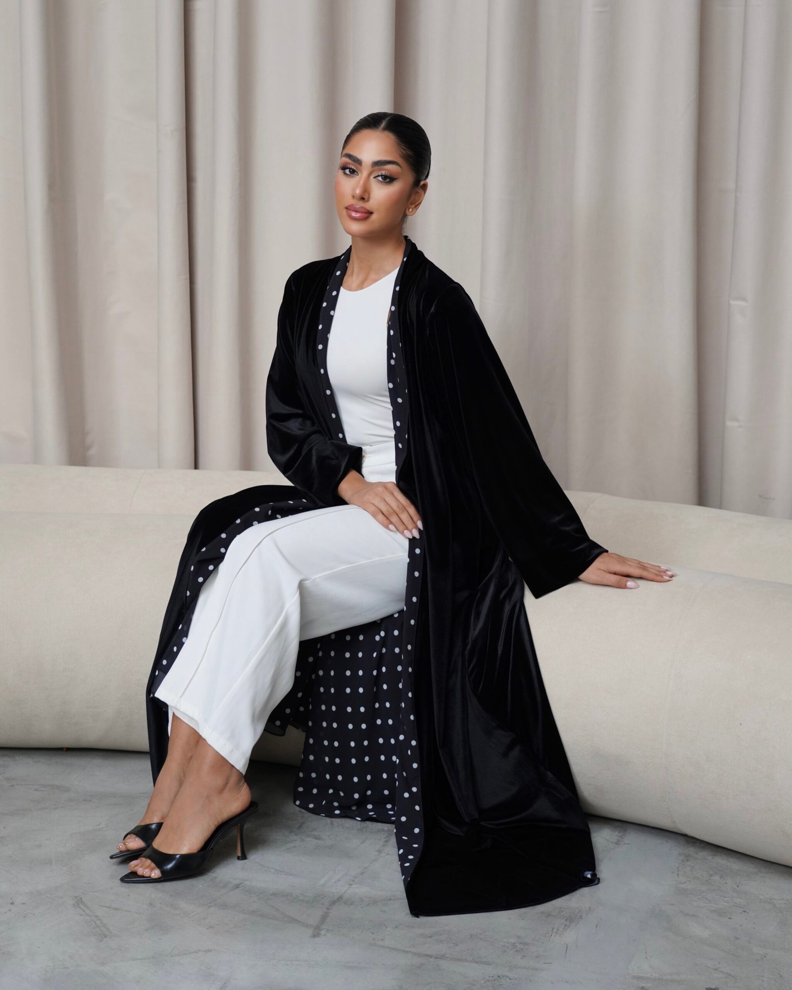 The Velvet dots - الصورة 9