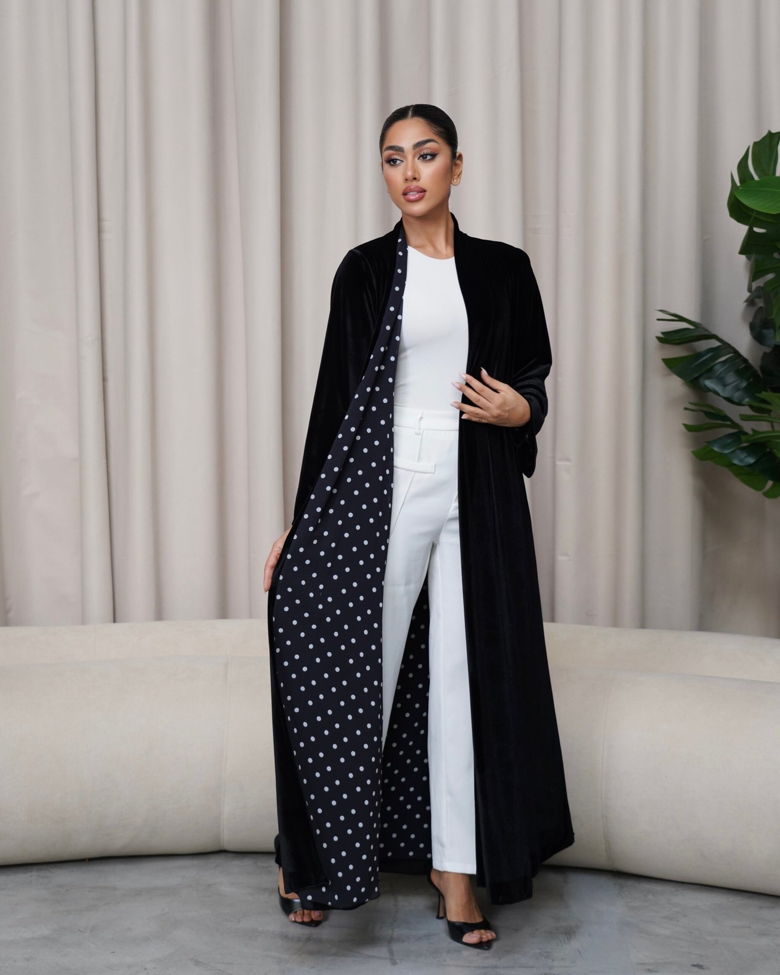 The Velvet dots - الصورة 5