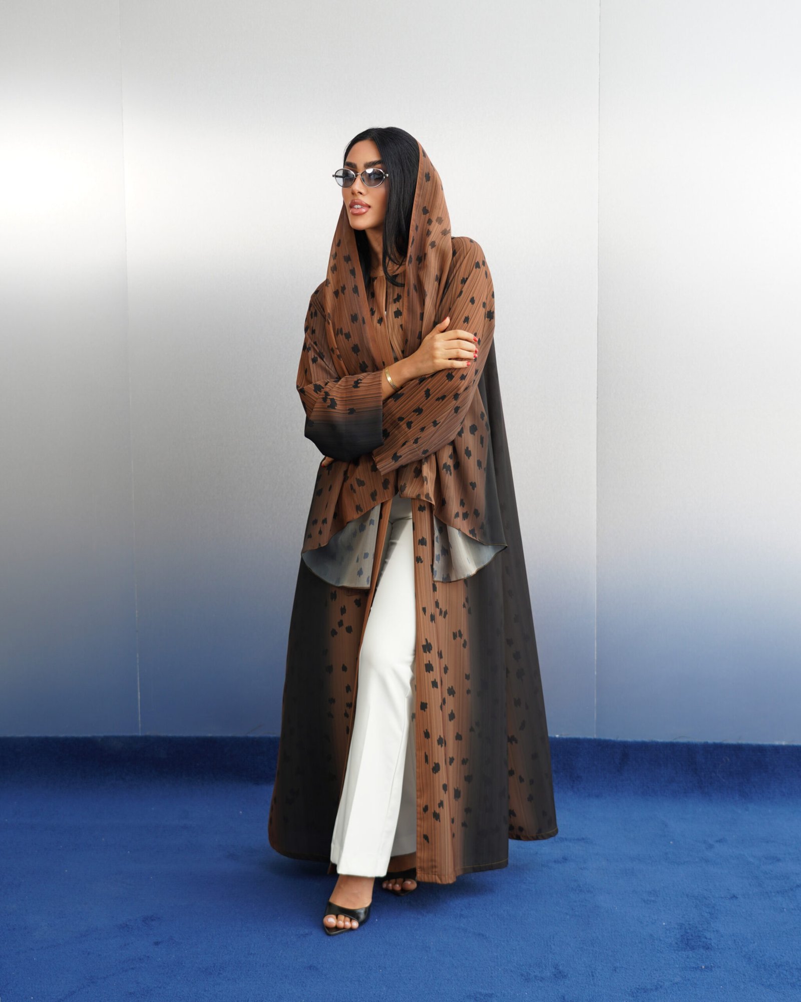 The Leona - brown - الصورة 6
